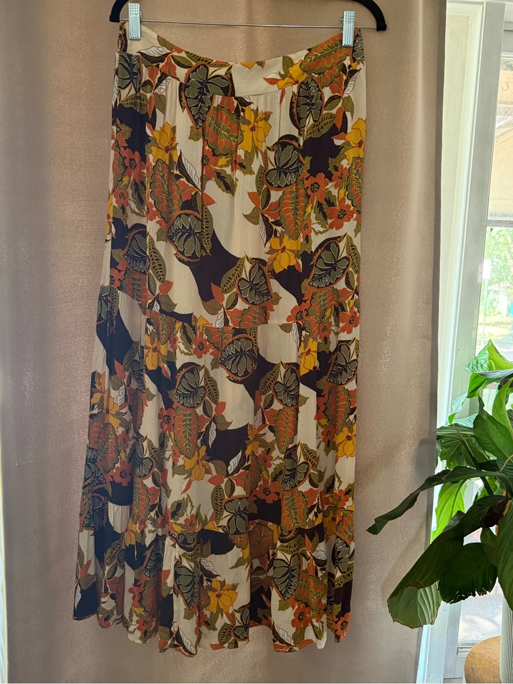 Women's Tiered Skirt